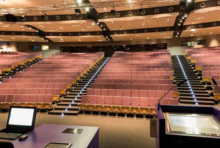 We organize conferences, forums, and workshops for professionals. Meetings and collaborative events are managed efficiently. Scientific and training events are designed with high standards. Each event is tailored to meet organizational needs.