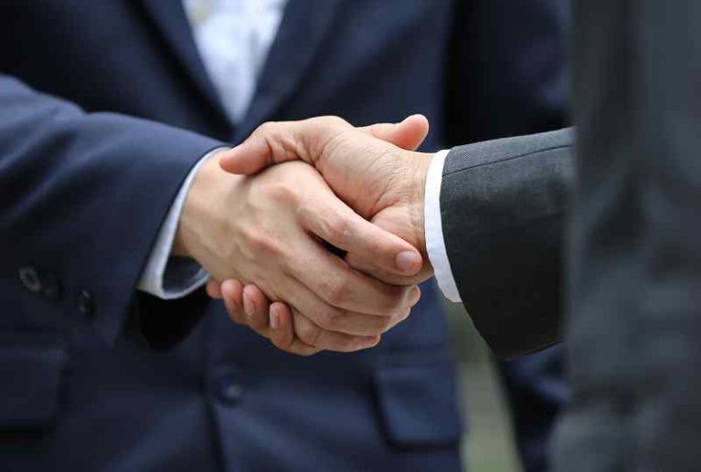 We establish local and international training partnerships. Professional accreditation programs are offered. Specialized certificates are provided for various disciplines. Our partnerships expand knowledge and opportunities globally.